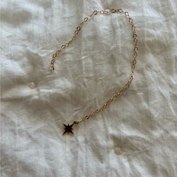 SOLD Solid 14k gold Gilted Thread bracelet with Waymaker charm - Picture 6 of 8